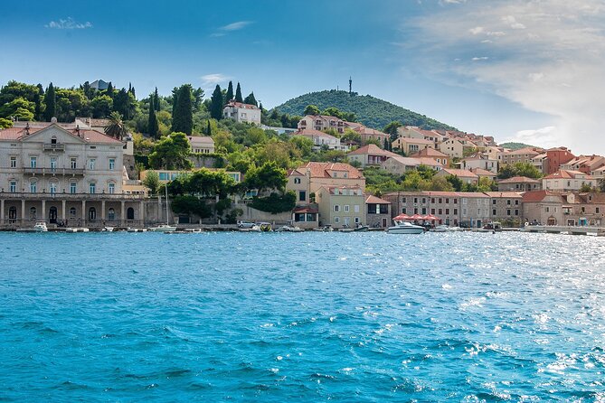 PRIVATE TOUR: Highlights & Hidden Gems of Dubrovnik With Locals - Price, Party Size, and What You Actually Receive