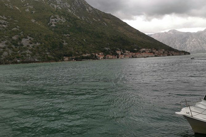 Private tour Montenegro - The coastal road and the Boka Kotorska views
