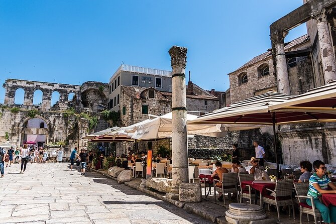 Private Tour: Mostar Day Trip from Dubrovnik - The guides are the strongest part of the experience
