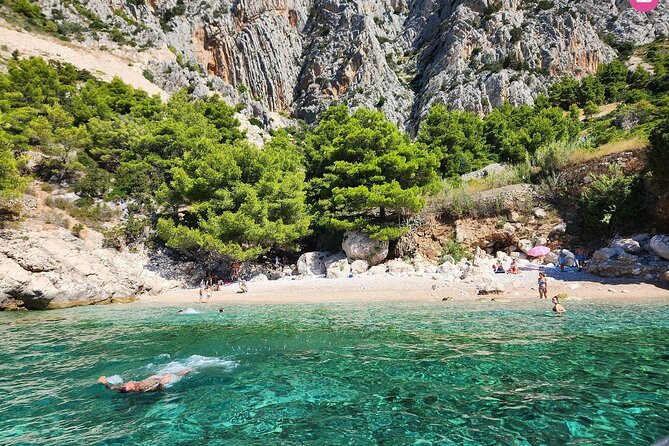 Private tour of Pakleni islands, Red Cliffs & South Shore of Hvar - Why a private boat works so well around Hvar