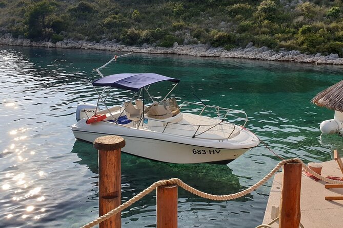 Private tour of Pakleni islands, Red Cliffs & South Shore of Hvar - Lucisca Beach and a quieter cove