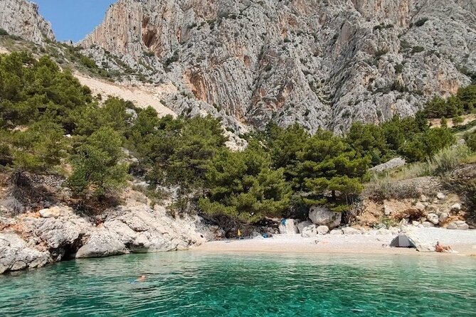 Private tour of Pakleni islands, Red Cliffs & South Shore of Hvar - Zaraće Village as an optional swim