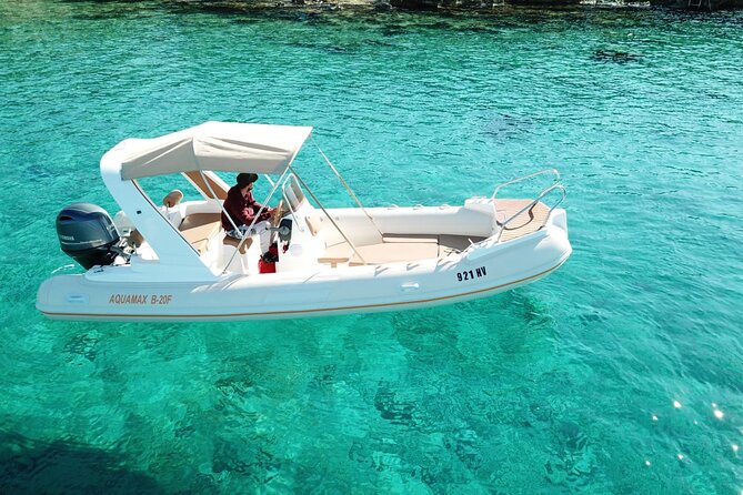 Private Tour of Red rocks, Pakleni Islands and Hvar's Southern Beaches - Who will enjoy this Hvar cruise?