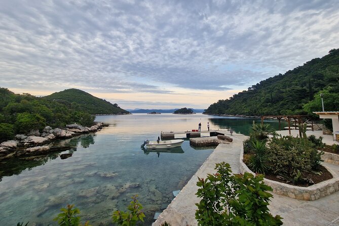 Private tour to the Elafiti with Barracuda 545 - half day 4h - Comfort, access, and practical planning