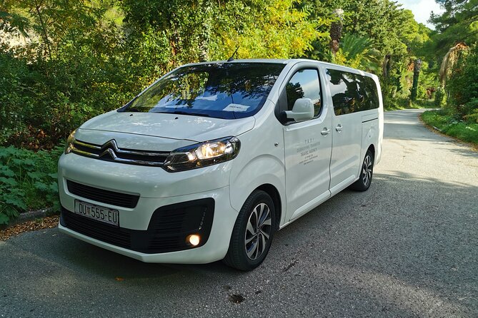 Private Transfer by 8 seats van from and to Dubrovnik Airport - How the 30-minute ride fits into your day