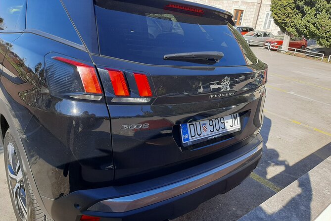 Private Transfer Service in Dubrovnik - Meeting Daniel, Mario, or another English-speaking driver