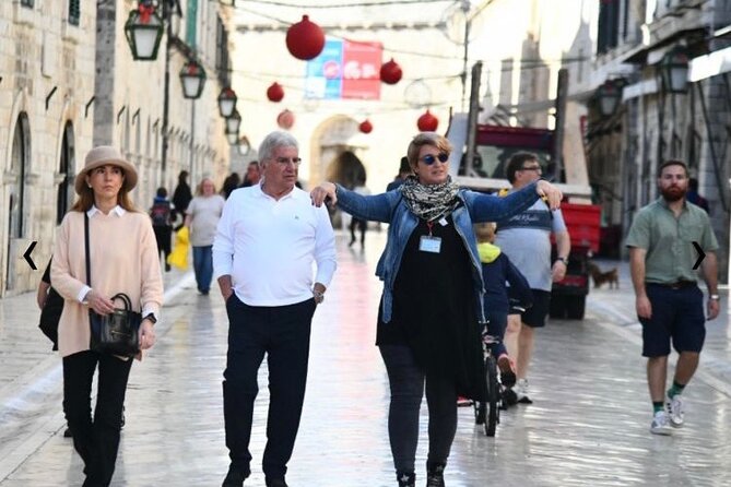 Private Walking Tour in Dubrovnik with Guide - Gunduliceva Poljana shows Dubrovnik’s everyday side