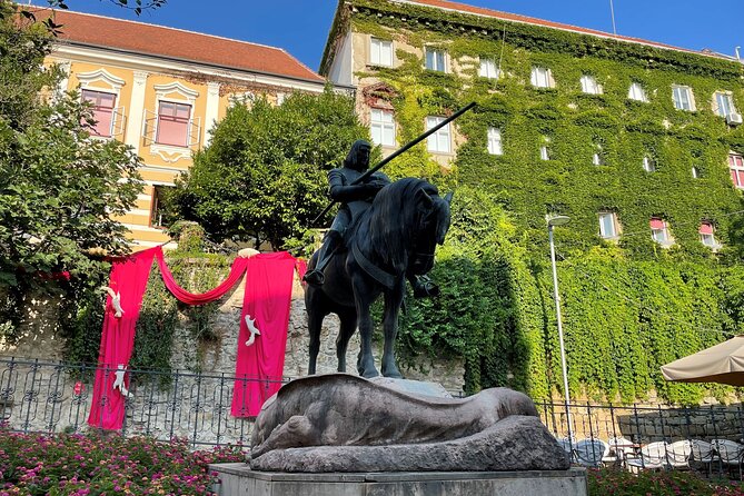 Private Walking Tour of Zagreb - Starting among the trees at Zrinjevac