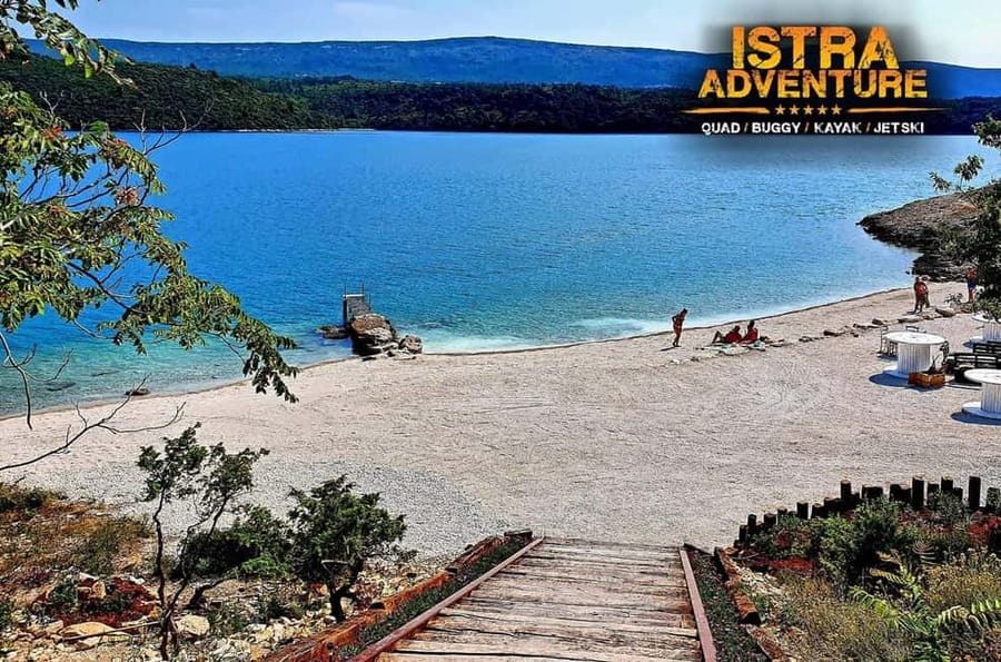 PULA AND ROVINJ: BUGGY FAMILY SAFARI 1, 2 & 4 H - A four-seat buggy changes the family outing