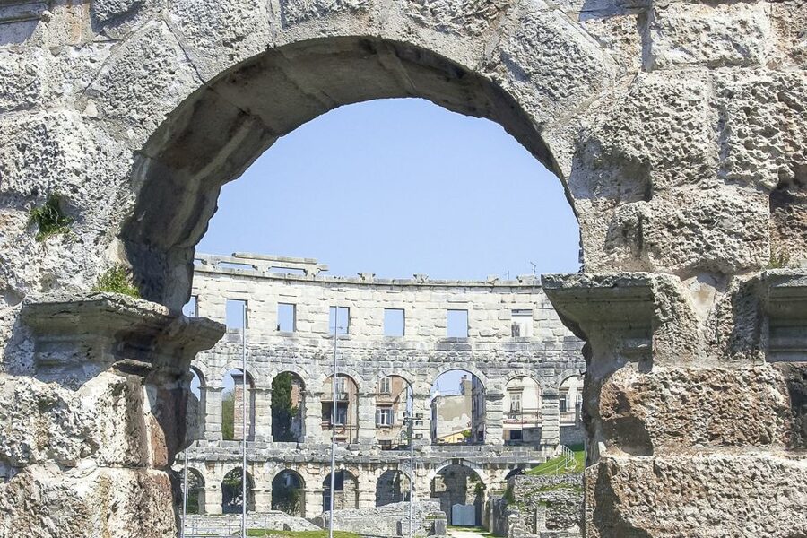 Pula: Arena Entrance Ticket - How long to stay inside Pula Arena