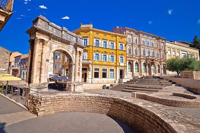 Pula Food Walking Tour - Why this evening tour works well in Pula