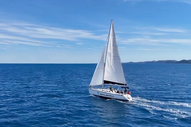Pula: Half-Day Sailing with Drinks, SUP & GoPro (Max 6 Guests) - Who will enjoy this Pula sailing trip