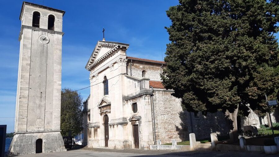Pula: Historic Sites Private Walking Tour - Hercules Gate and the finish at Twin Gate