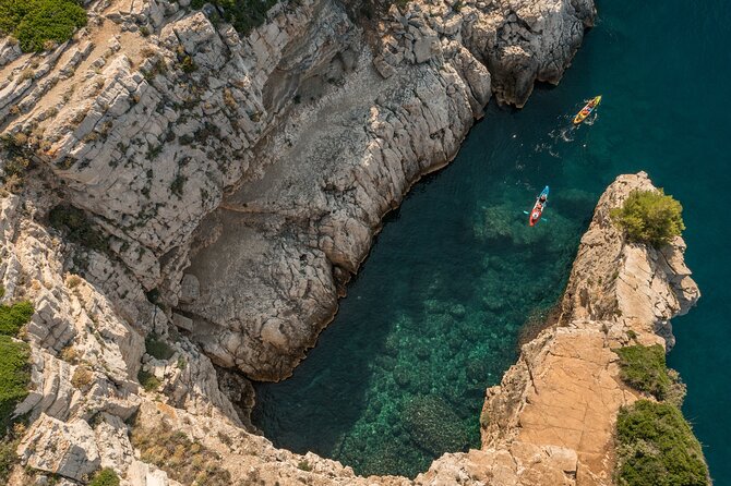 Pula Kayaking at Blue Cave with Cliffs Tour and Snorkeling - Paddling along the coast