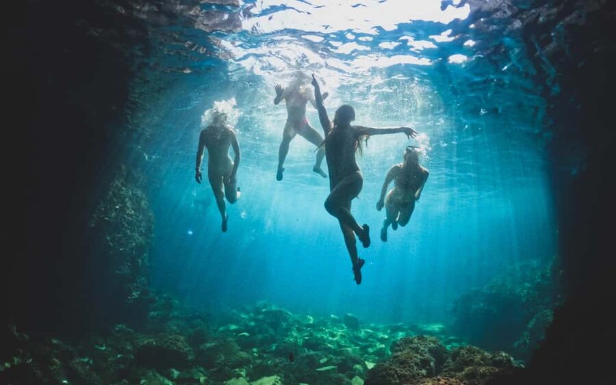 Pula: Kayaking,Snorkeling, Cliff jumping Tour with Wetsuit - Four stretches of paddling with a changing rhythm