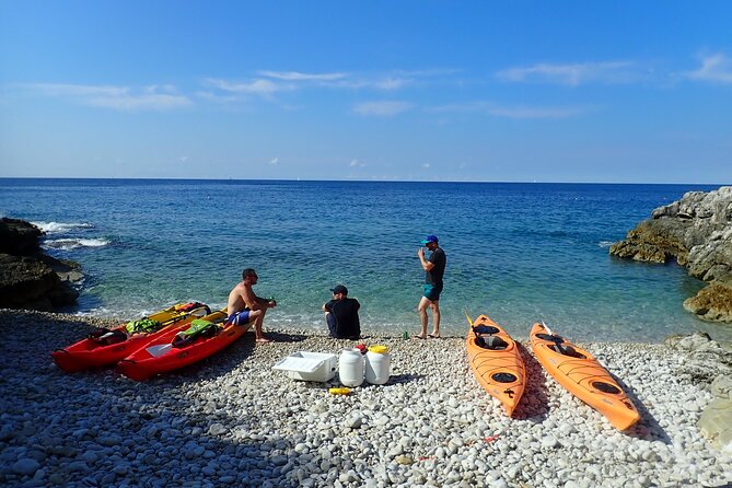 Pula Sunset Adventure – Boat, Kayak, Snorkeling & Sunset - Seagull’s Rocks: cave, swimming, and rock time