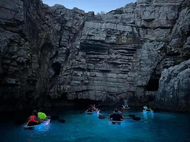 Pula: Sunset/Night Illuminated Transparent Kayak Tour - What to bring for a comfortable evening