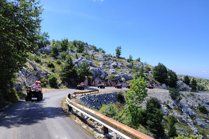 Quad Tour to skywalk biokovo Makarska by Amigos - Stepping onto the glass Skywalk