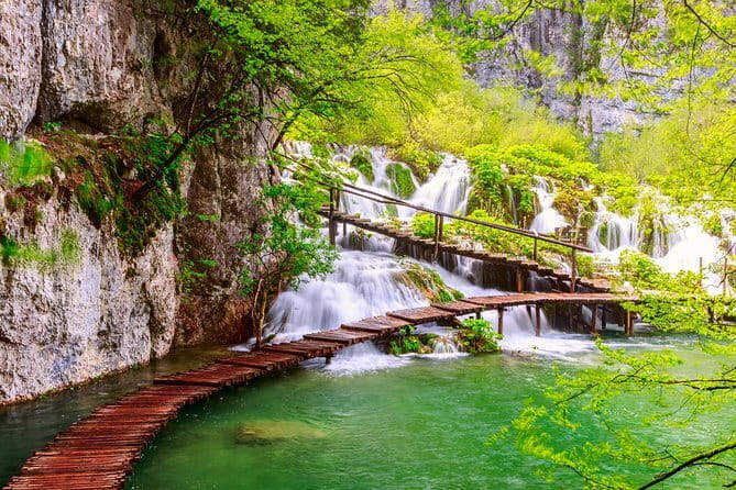 Rafting Experience in the Canyon of the River Cetina - Cliff jumping is optional, not a requirement
