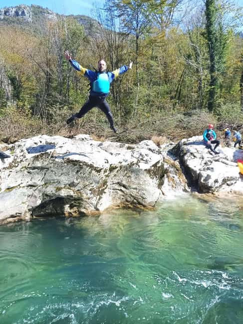 Rafting/Kayaking adventure river Kupa - Swimming, cliff jumping, and the best river pause
