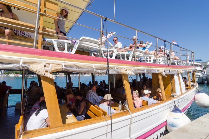 Rent a Boat! (Group Option - Half Day) - Swimming, beaches, and snorkeling time
