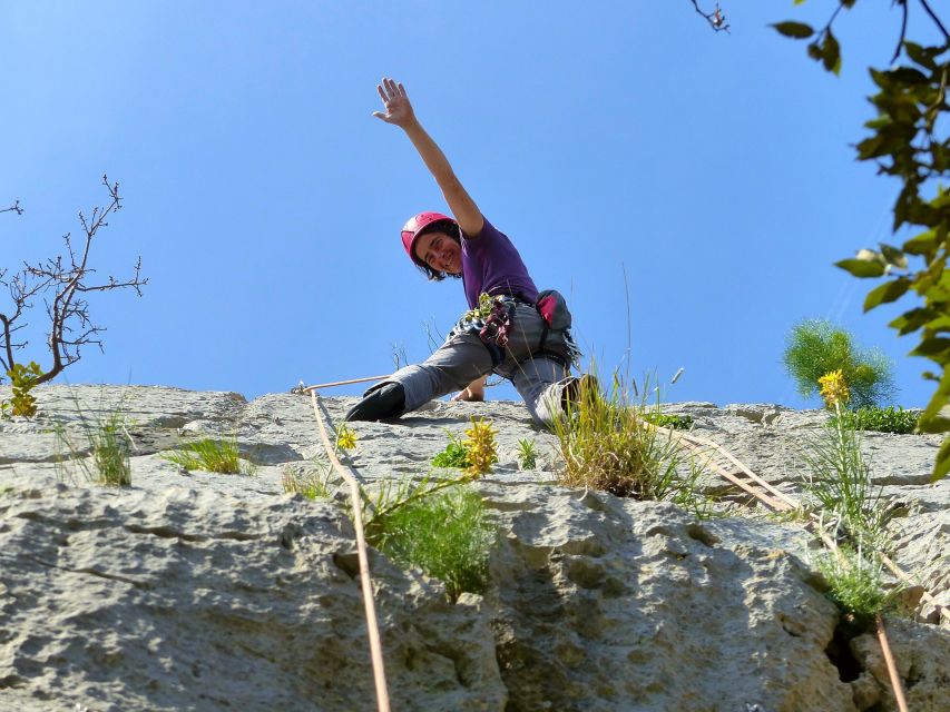 Rock Climbing Lesson in Dubrovnik - Meeting the guide at Ivana Matijasevica 6