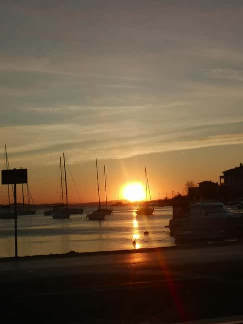 Romantic Sunset tour around Zadar with Drinks - Watching the Sea Organs from offshore
