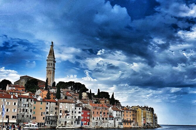 Rovinj guided tour - personally ( german ) - Rovinj harbor and the batana boats
