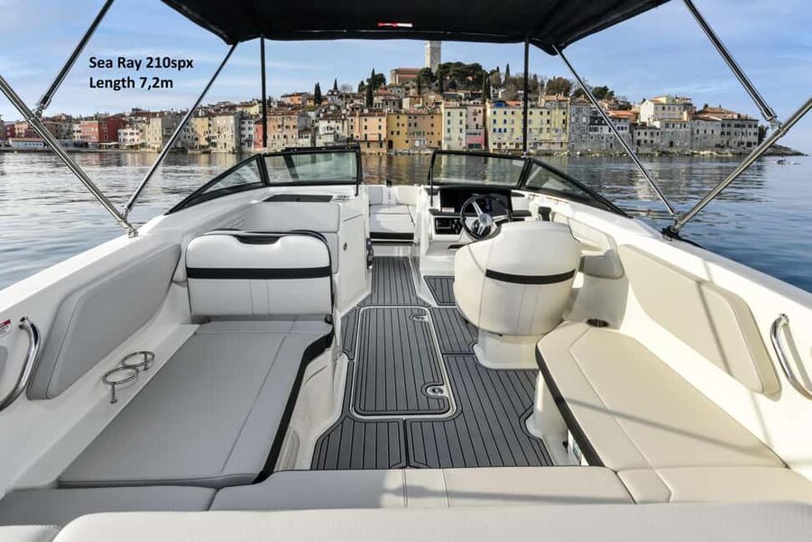 Rovinj: Rovinj Archipelago and South Coves Speedboat Tour - Tubing, music, and the practical comforts