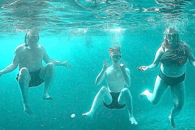 Sail, see, stop, photograph (4 hours) - Snorkeling in the Blue Cave