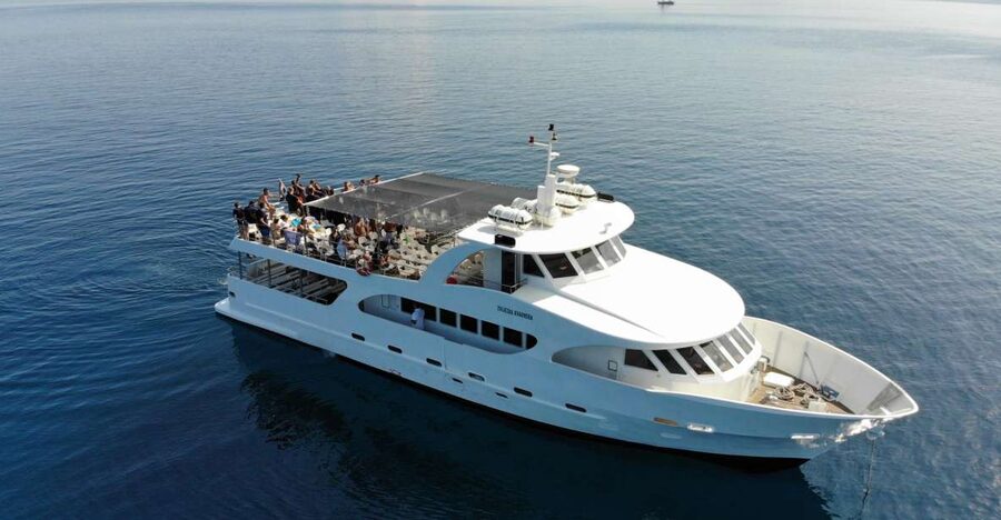 Sakarun Beach Full-Day Guided Tour from Zadar - Arriving on Dugi Otok Through Božava or Soline