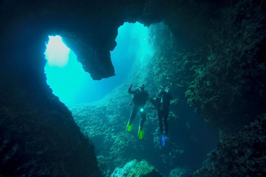 Scuba Diving in Dubrovnik: 1 Dive for Certified Divers - The Taranto, a short ride from the center