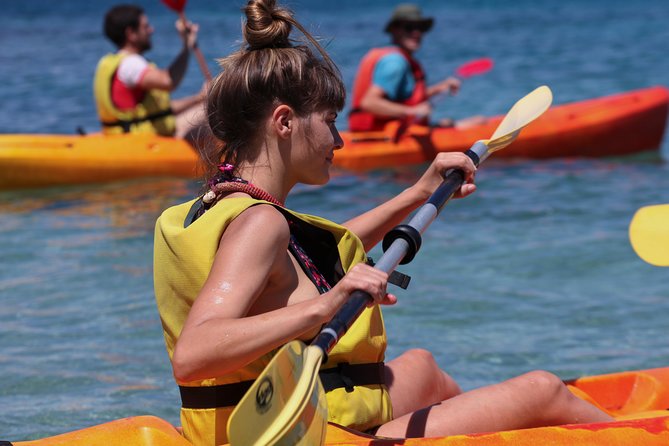 Sea kayaking Postira - Lovrečina (St.Lovre, archaeological site) - Meeting at Porat beach at 9 a.m.