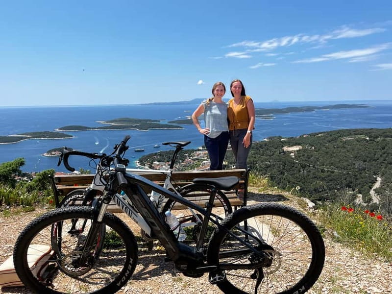 Self-guided mountain bike tour (non-electric) - Climbing Vidikovac for Hvar’s widest views