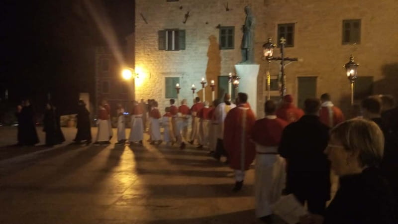 Šibenik: Medieval Night Walking Tour - Plague, bells, and the people behind the stones
