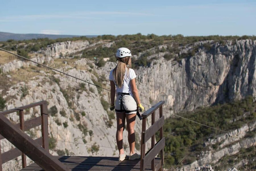 Šibenik : Zipline Šibenik - Čikola Canyon - Should you book the Čikola Canyon zipline?
