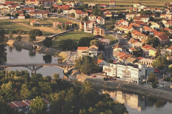 Sinj: Panoramic Flight over Peruca Lake and Dinara mountain - Peruća Lake and the road toward Dinara