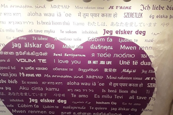 Skip the Line: Love Stories Museum Admission Ticket - A stop for children and families