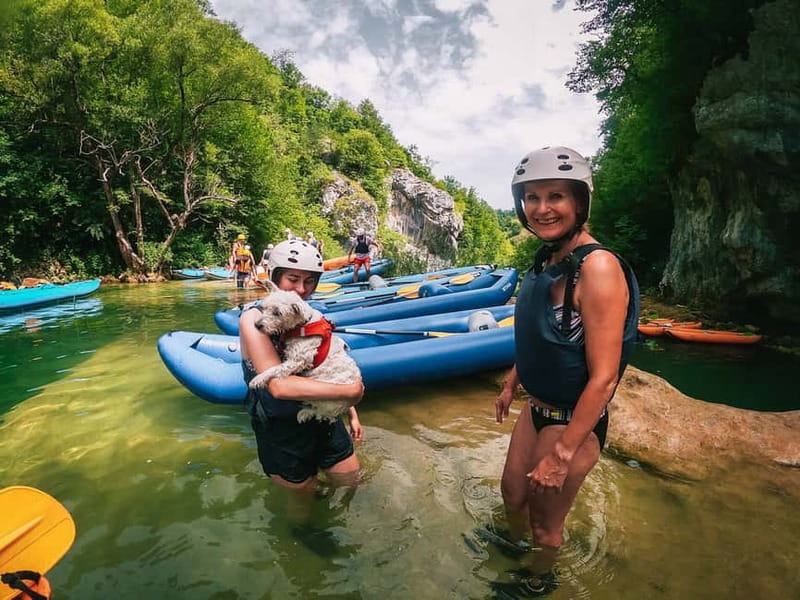Slunj: River and Waterfalls Kayaking on Mrežnica river - Safety briefing and getting onto the river