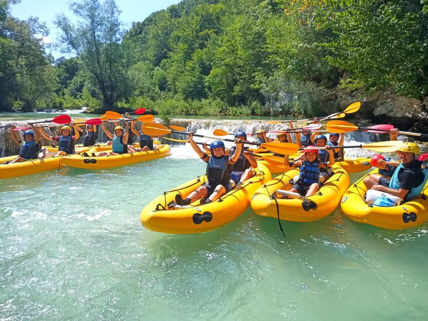 Slunj: Upper Mreznica River Kayaking Adventure - A calm middle section for the canyon views