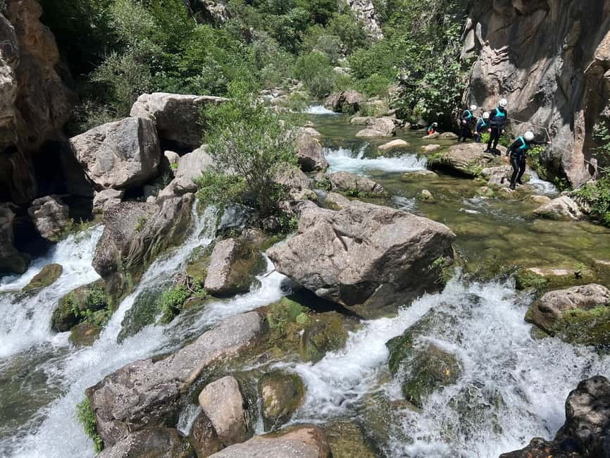 Small Group Canyoning with proffesional guide - Why the guide makes a difference