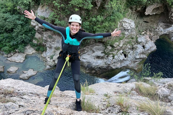 Small Group Tour of Canyoning in Cetina River Canyon - The walk into the 160-meter canyon