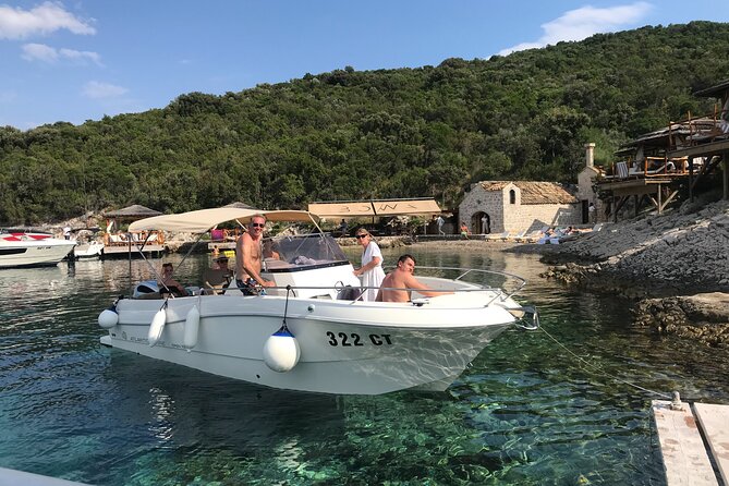 Speed Boat Private Tour From Cavtat/Dubrovnik - Dubrovnik’s walls from the water