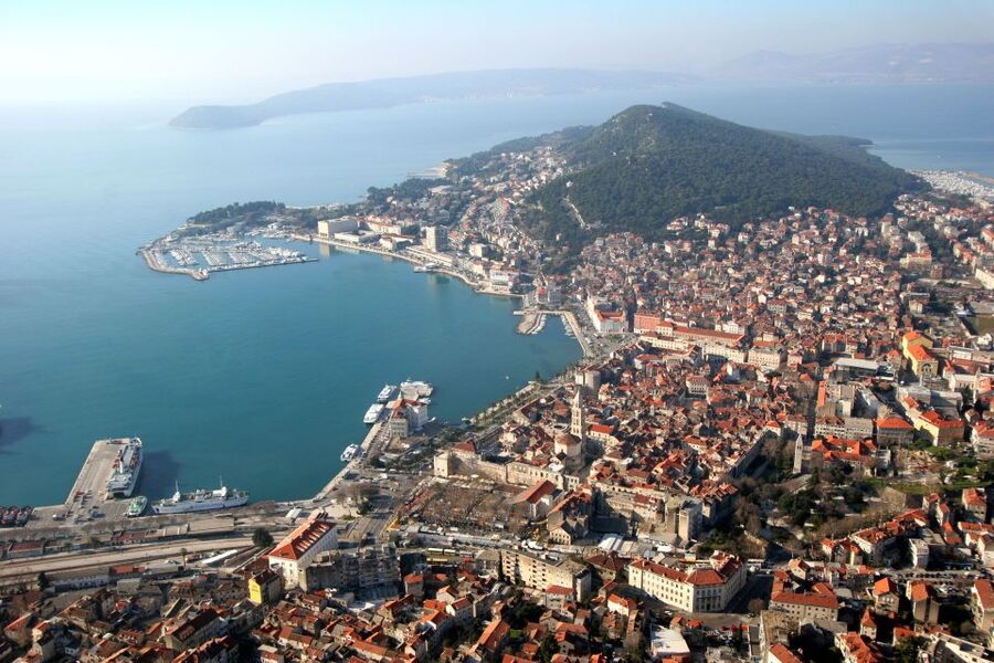 Split: 1.5-Hour Riviera Boat Cruise with a Free Drink - Seeing Diocletian’s Palace from the Adriatic