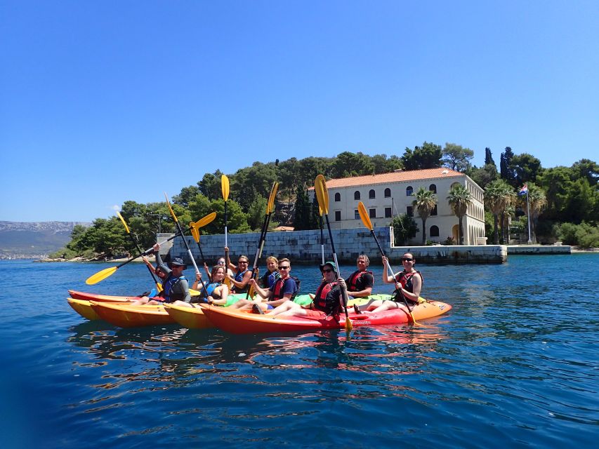 Split 4-Hour Guided Sea Kayak Tour - The briefing and first strokes