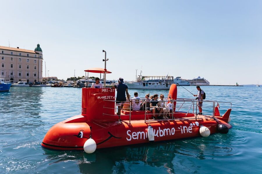 Split: 45-minute Semi-Submersible Submarine Trip - How the 45 minutes feels