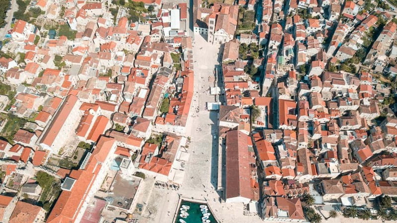Split: 5 Islands Full-Day Tour to Blue Cave, Vis & Hvar - The final local swimming stop