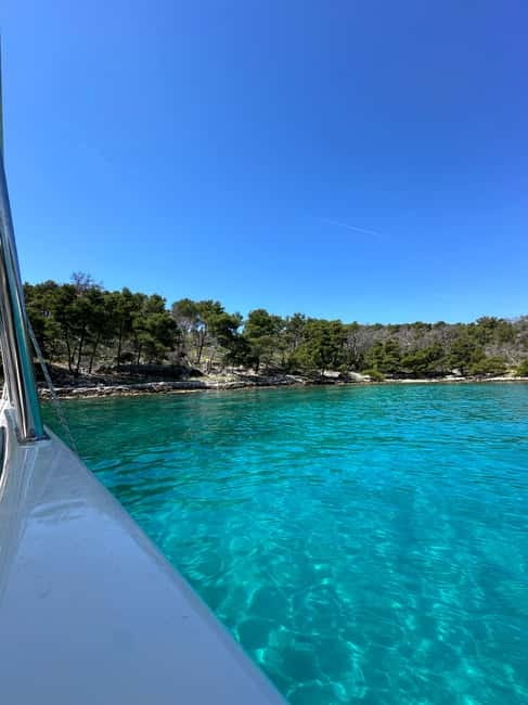 Split: 5 Islands Full-Day Tour to Blue Cave, Vis & Hvar - Starting at Split’s big white letters
