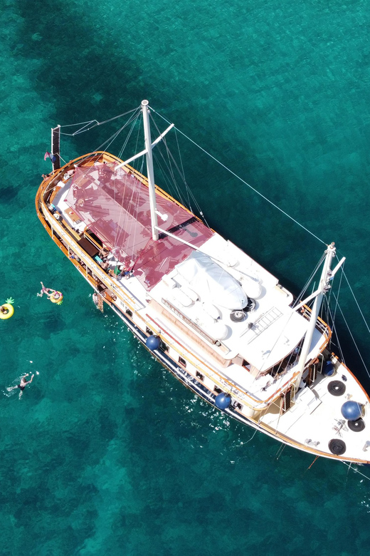 Split: All inclusive Brač & Šolta Island Swimming Cruise - Key points to know before booking