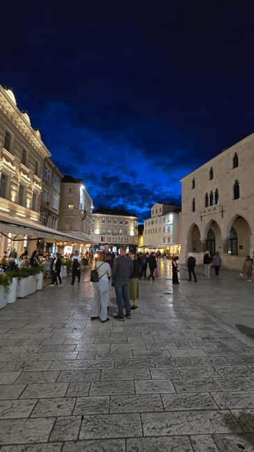 Split and Diocletian's Palace walking tour with a local guid - The Cathedral of Saint Domnius and Temple of Jupiter